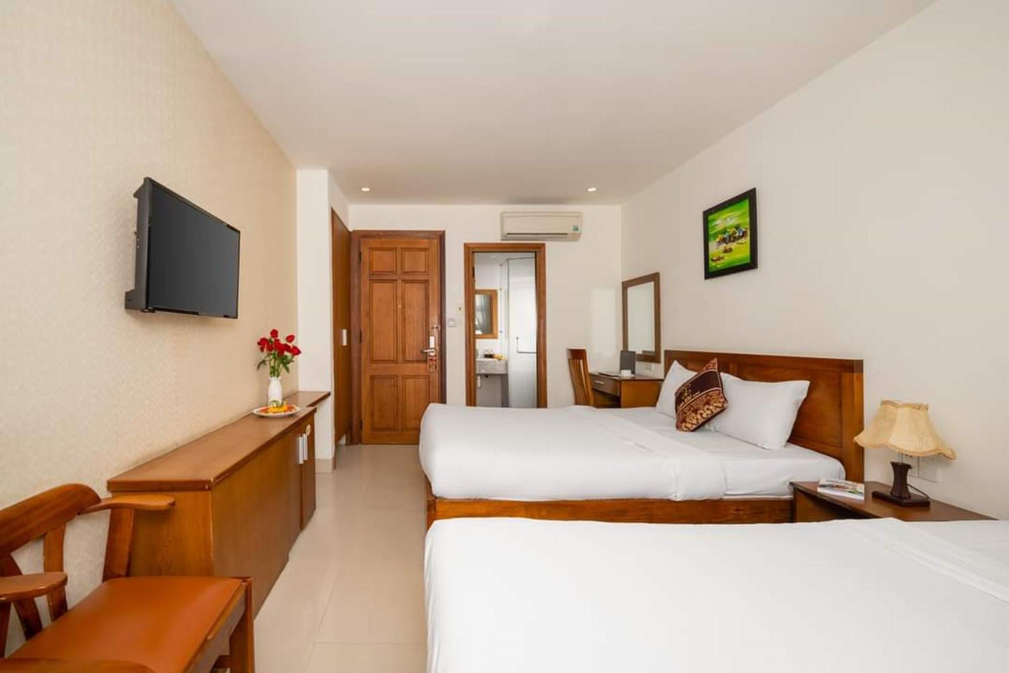Twilight Beach Hotel Da Nang Bagian luar foto